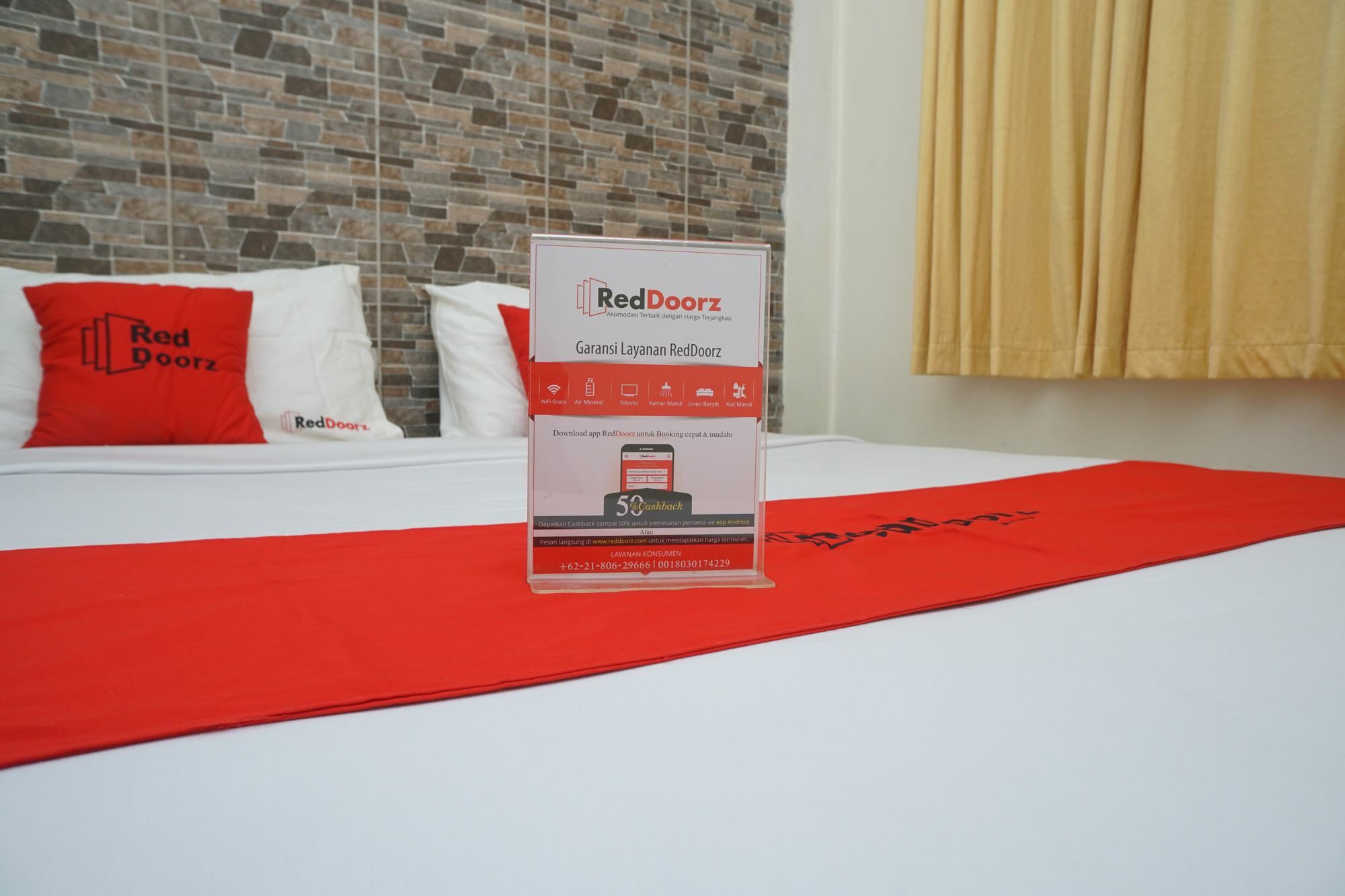 Reddoorz Plus @ Ciumbuleuit Area Bandung Esterno foto