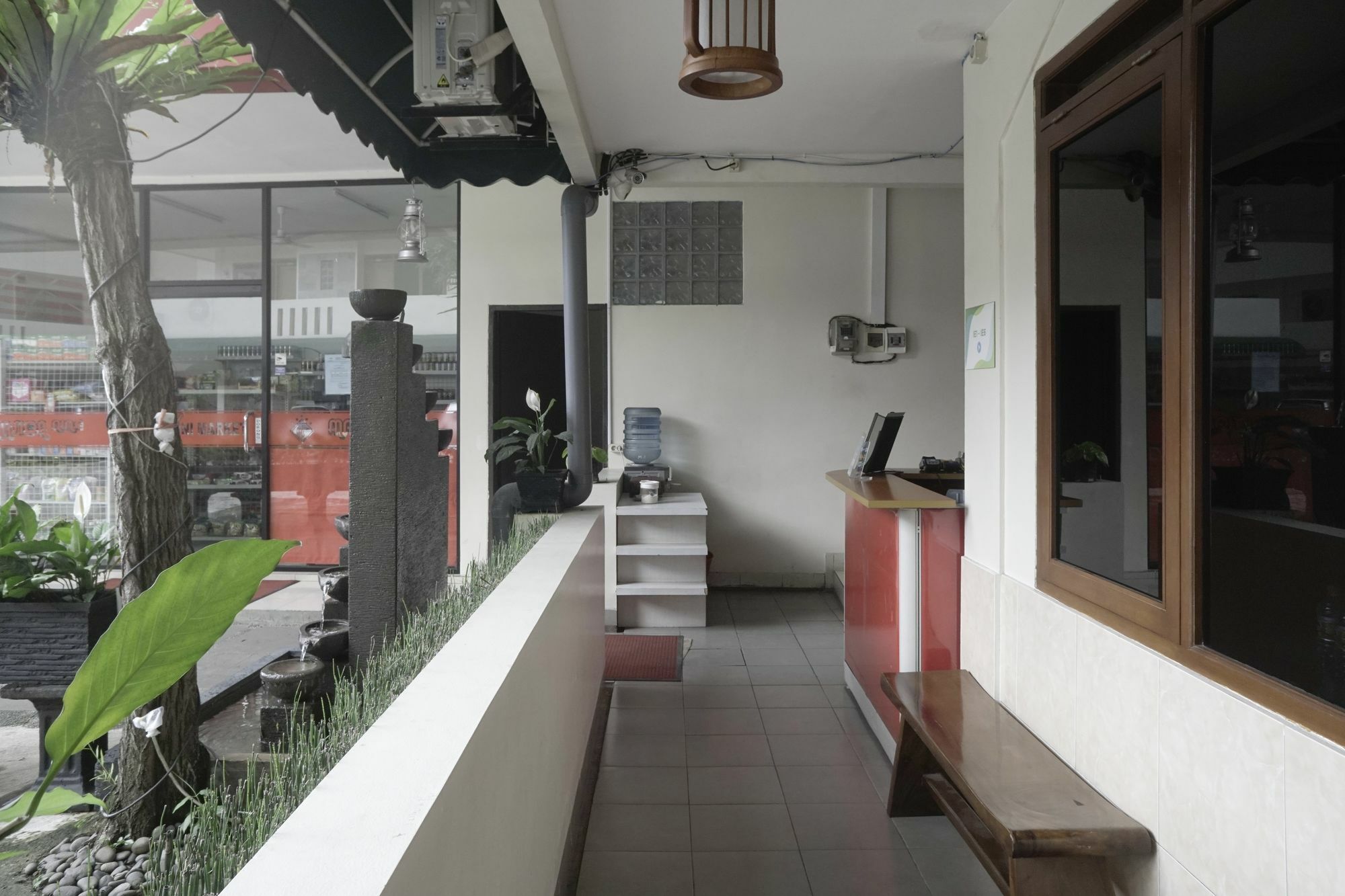 Reddoorz Plus @ Ciumbuleuit Area Bandung Esterno foto
